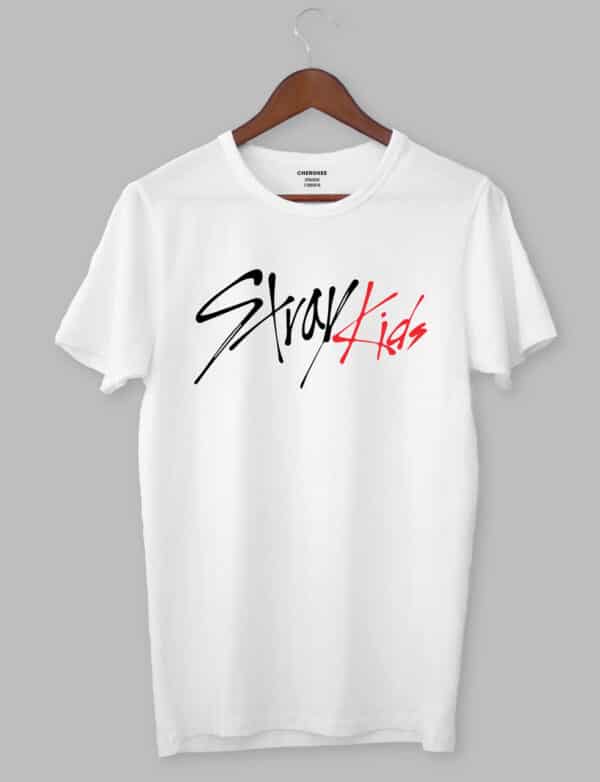 Футболка оригінальн з написом "Stray Kids"