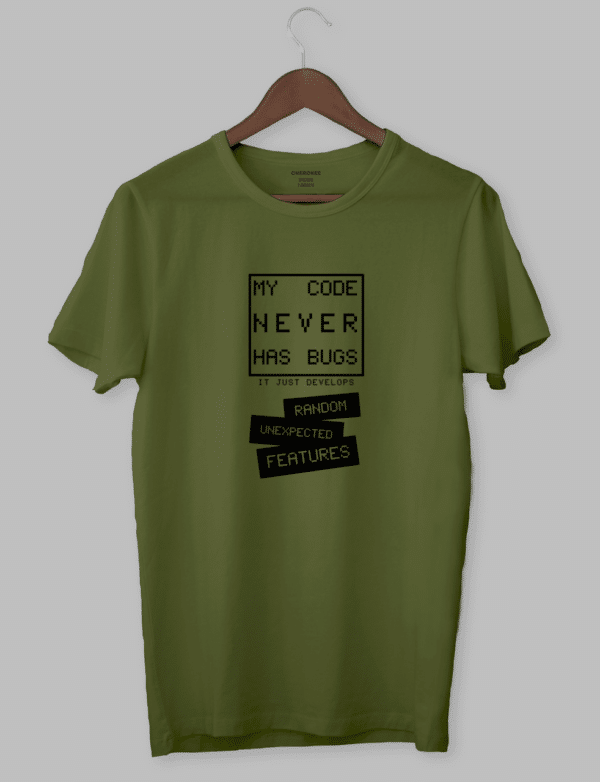 Футболка з прикольним дизайном «My code never has bugs»