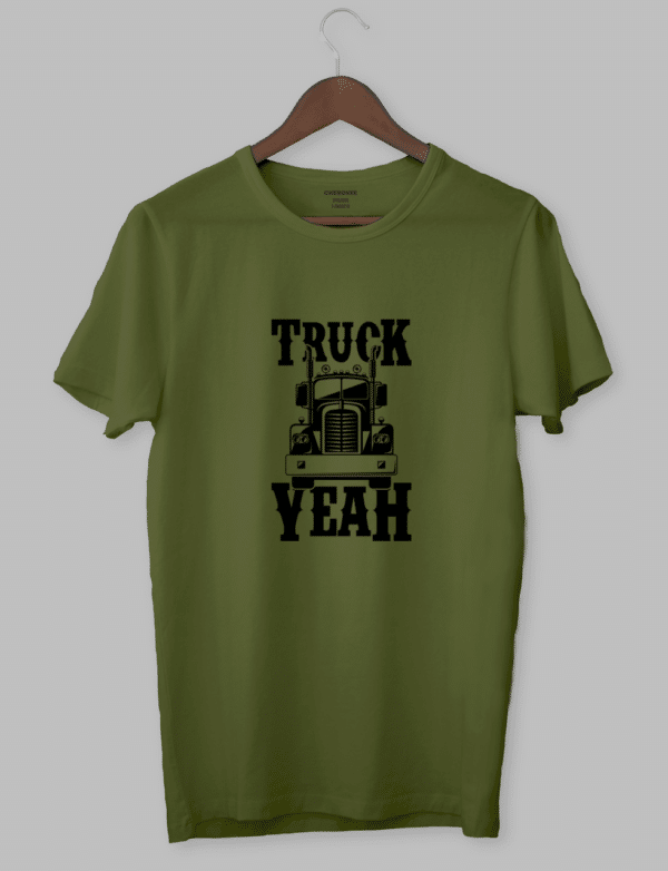 Крута футболка з прикольним принтом "TRUCK YEAH"
