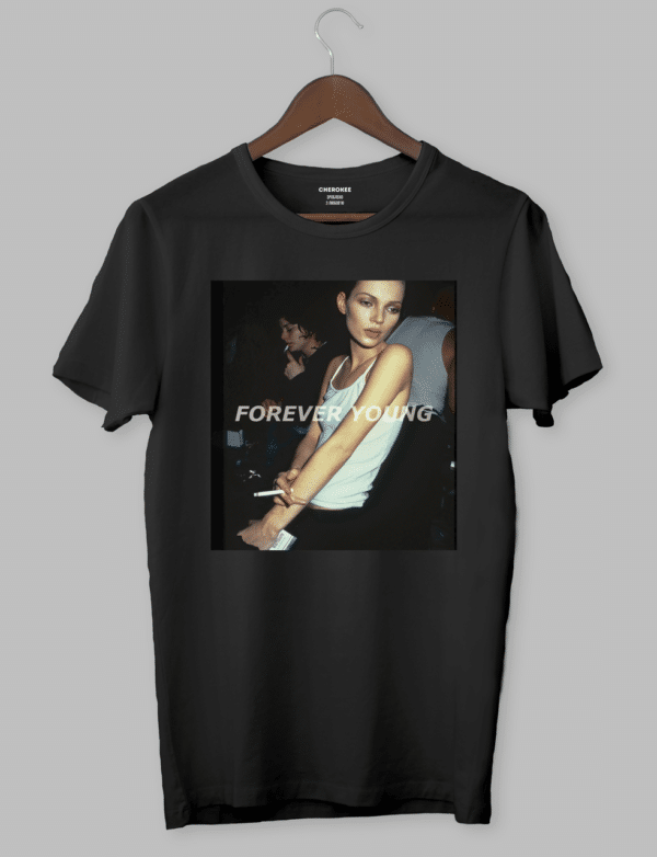 Стильна футболка з модним принтом "FOREVER YOUNG MOSS"