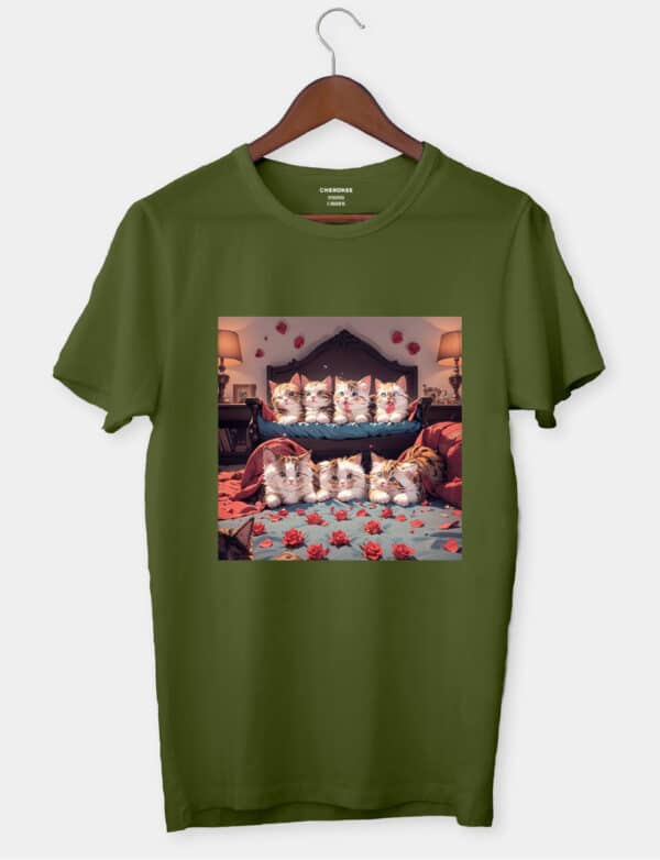 Футболка з сюрпризом "Send nudes"