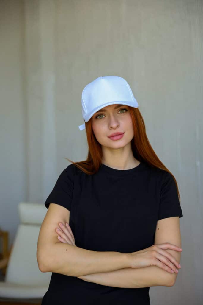 Кепка бейсболка біла