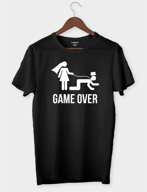 Класна футболка з кумедним принтом і написом "GAME OVER"